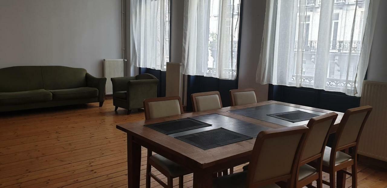 Appartement La Bourse Brussel Bagian luar foto